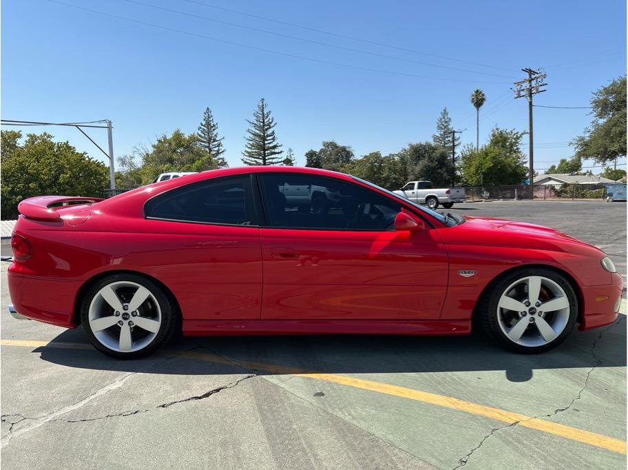Used 2005 Pontiac GTO image 8