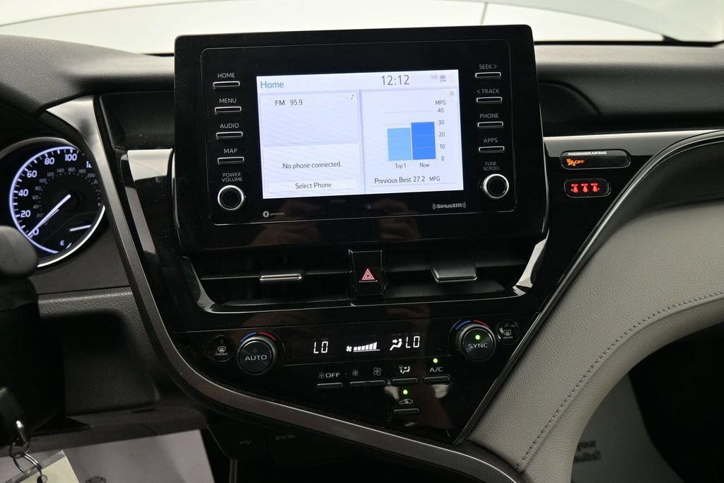 Used 2023 Toyota Camry LE FWD image 19