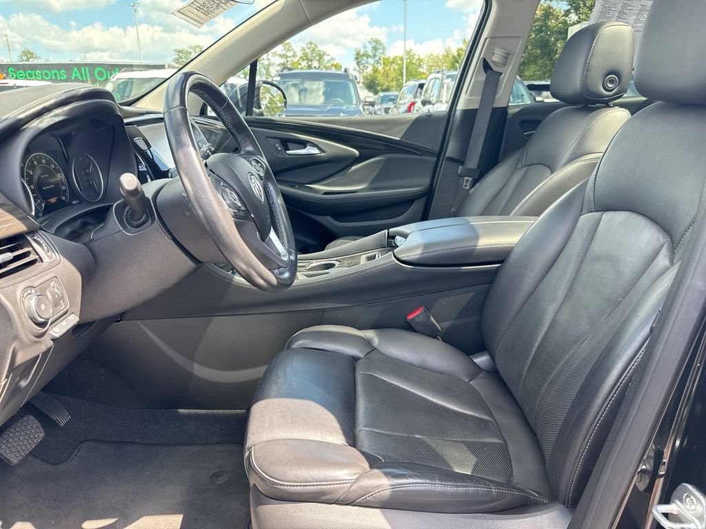 Used 2020 Buick Envision Premium AWD/4WD image 21