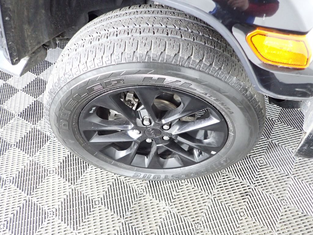 Used 2021 Jeep Wrangler Unlimited Sahara image 38