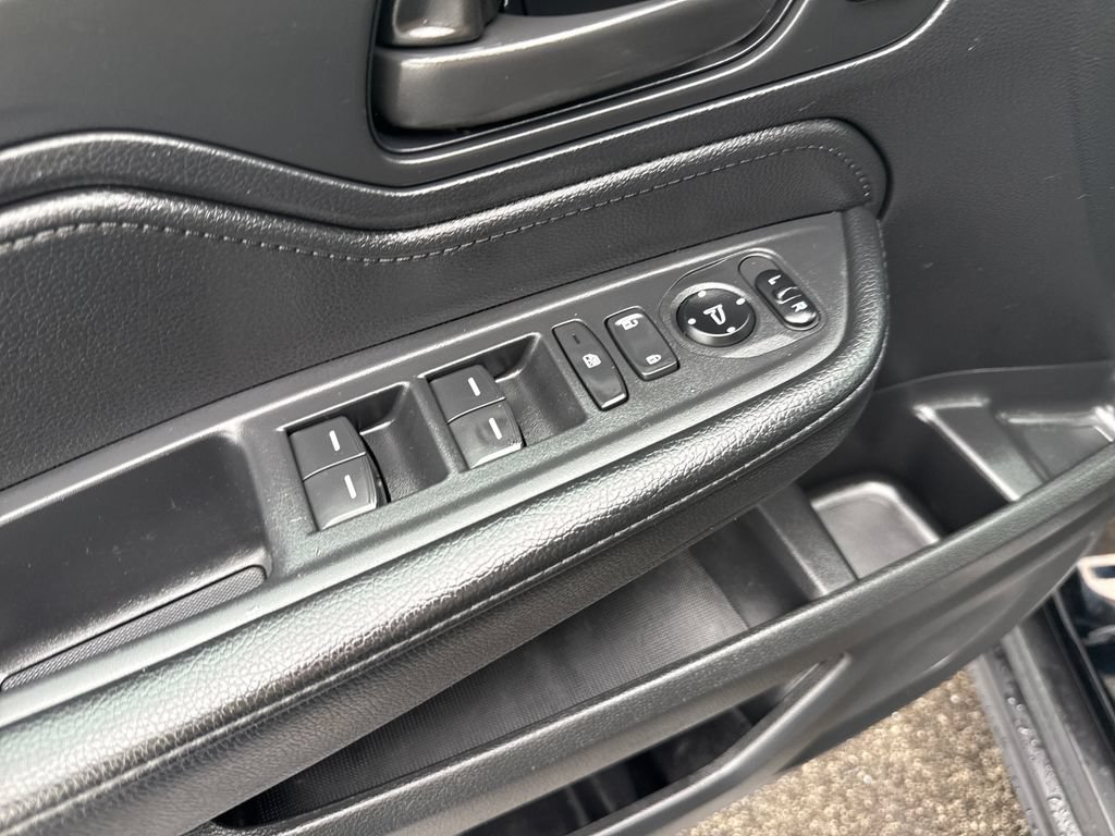 Certified 2025 Honda Odyssey EX-L image 10