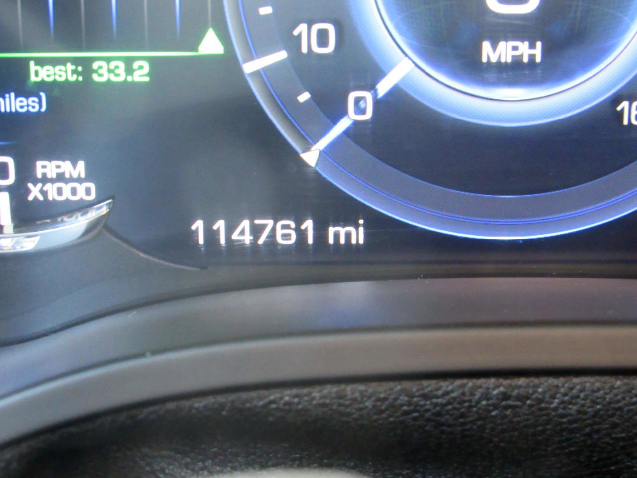 Used 2017 Cadillac Escalade Luxury AWD/4WD image 6
