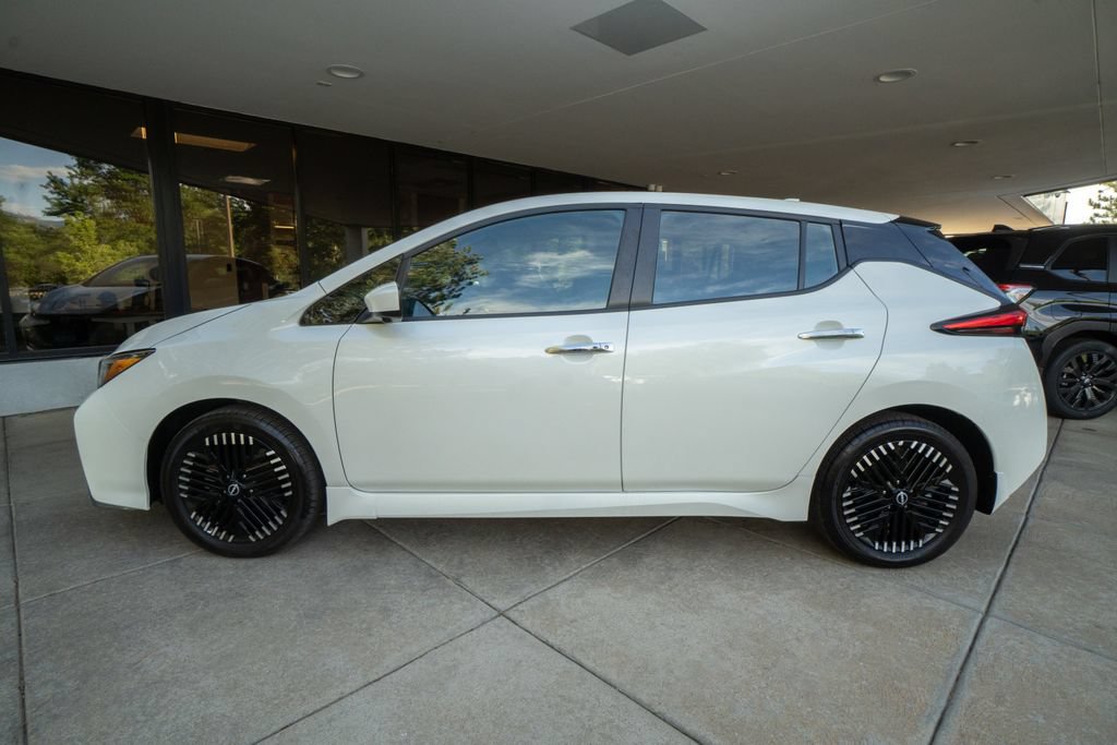 Used 2024 Nissan Leaf SV Plus FWD image 4