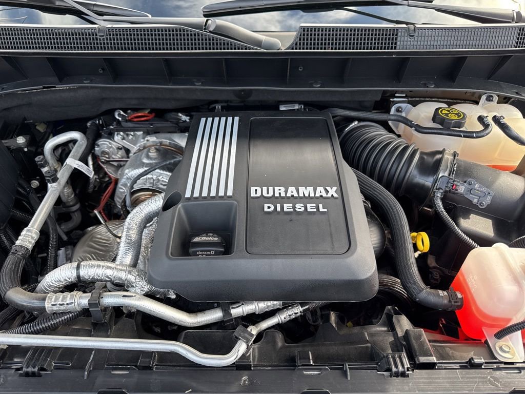 Used 2023 Chevrolet Silverado 1500 LT w/ Leather Package image 37