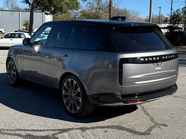 Certified 2024 Land Rover Range Rover SE image 2