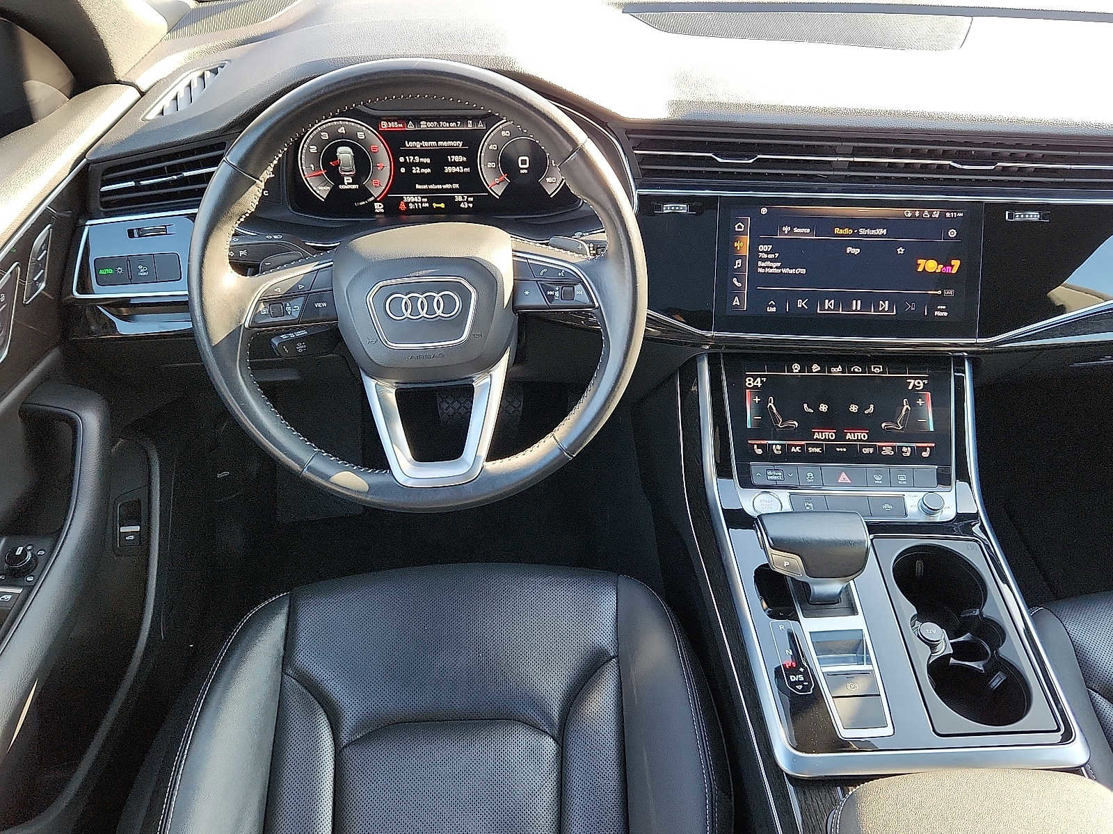 Used 2019 Audi Q8 Premium Plus w/ Premium Plus image 11