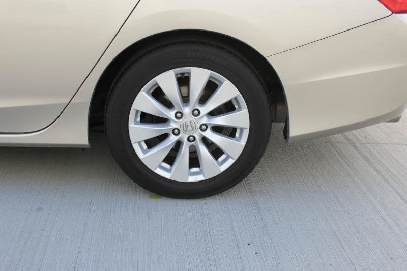 Used 2015 Honda Accord EX-L image 40