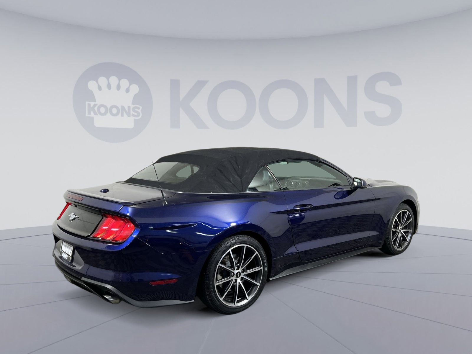 Used 2019 Ford Mustang Premium w/ Equipment Group 201A image 11