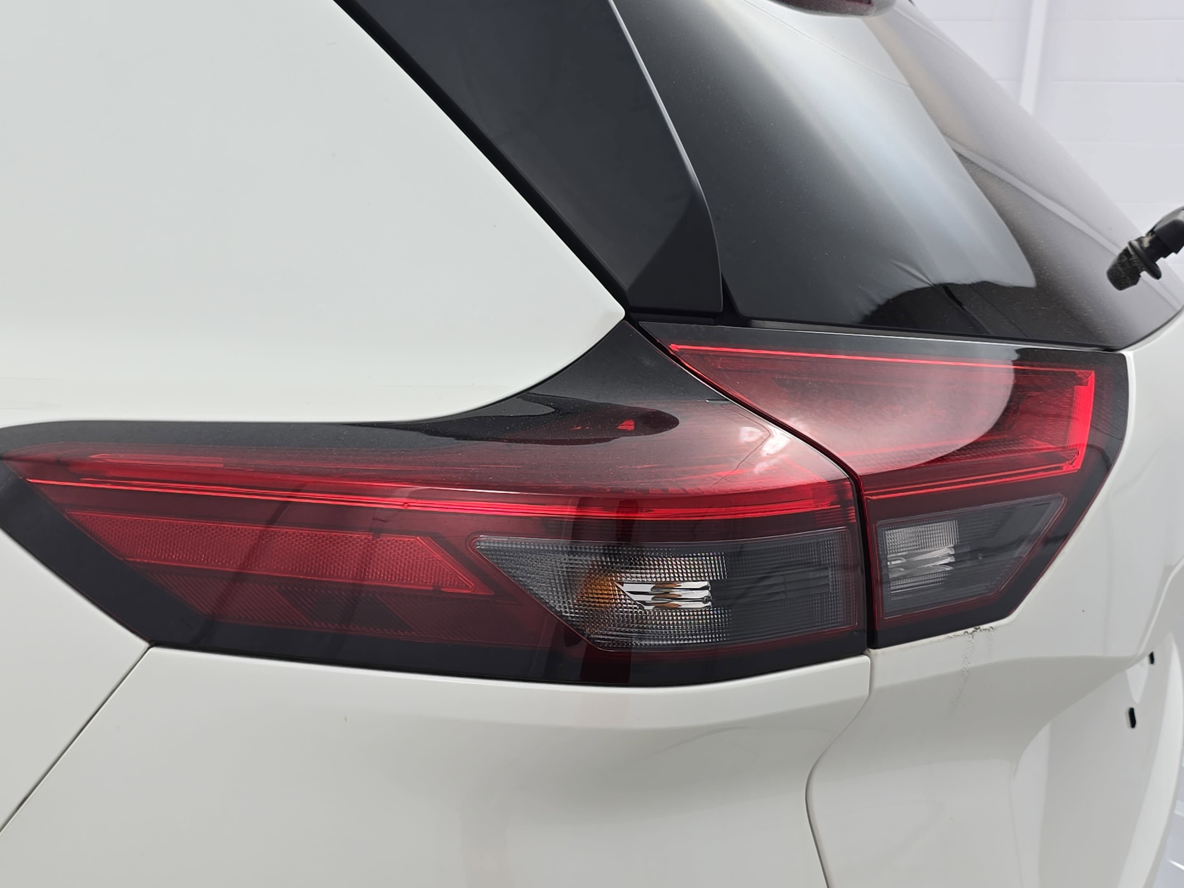 Used 2023 Nissan Rogue SV w/ SV Premium B Package FWD image 34