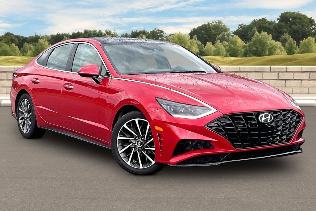 Used 2020 Hyundai Sonata Limited FWD image 2