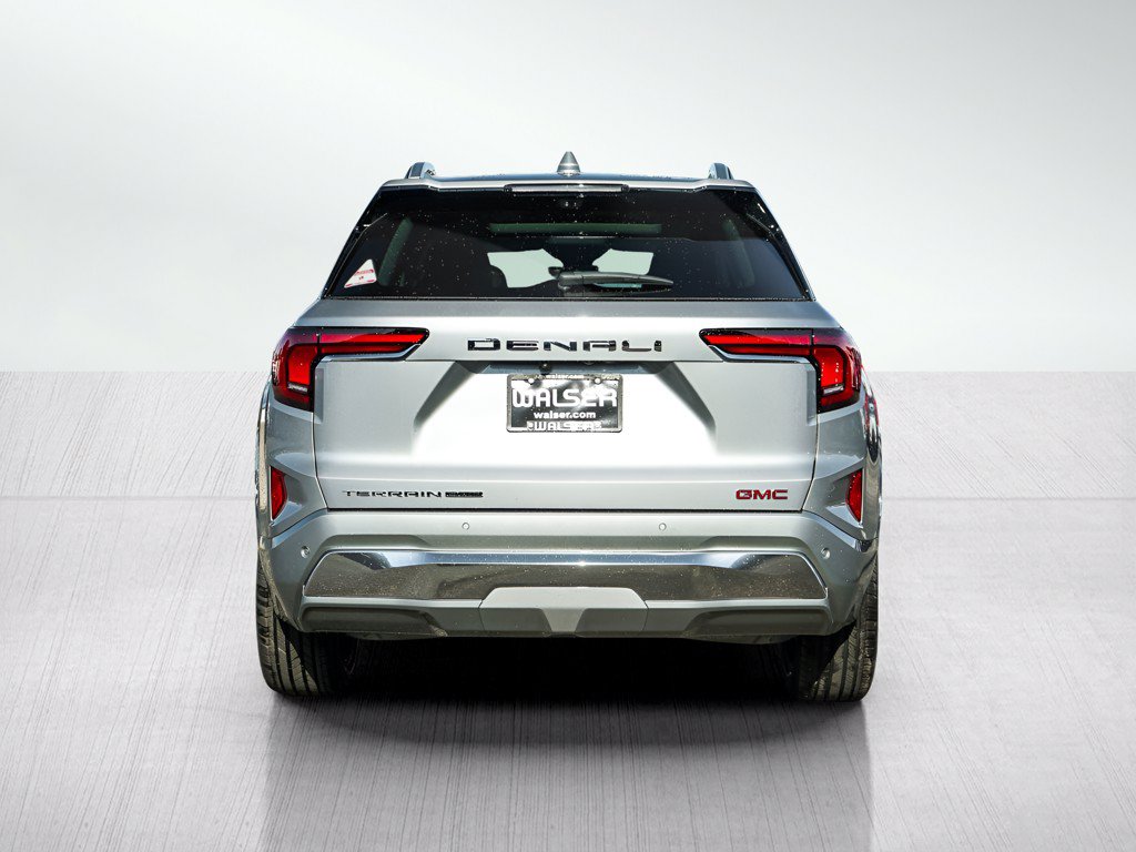 New 2027 GMC Terrain Denali w/ LPO, Floor Liner Package AWD/4WD image 5