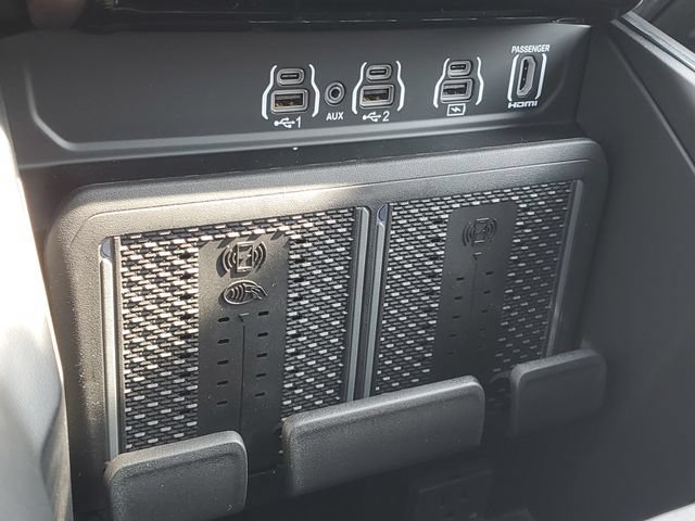 New 2026 RAM 1500 Laramie w/ Night Edition AWD/4WD image 29