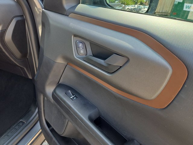 Used 2025 Ford Bronco Sport Outer Banks AWD/4WD image 12