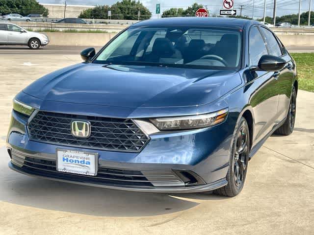 Certified 2025 Honda Accord SE image 2
