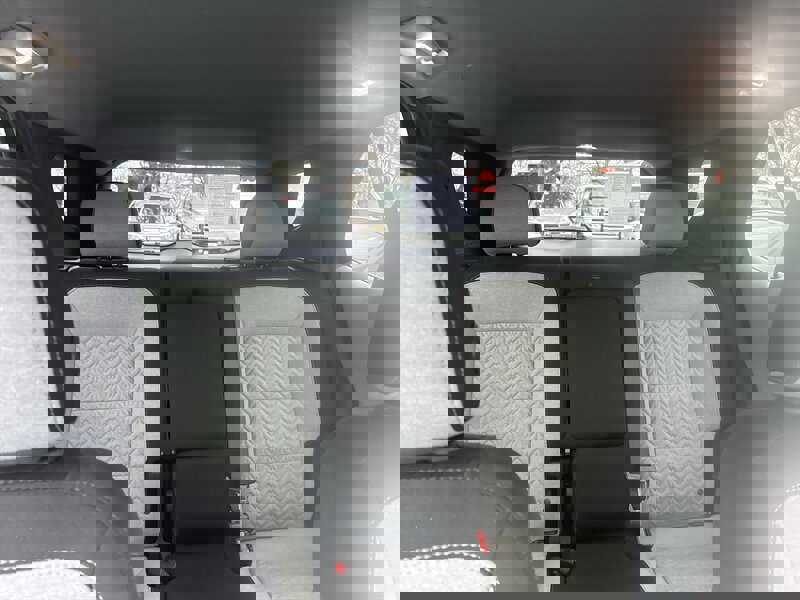 Used 2023 Chevrolet Equinox LS image 25