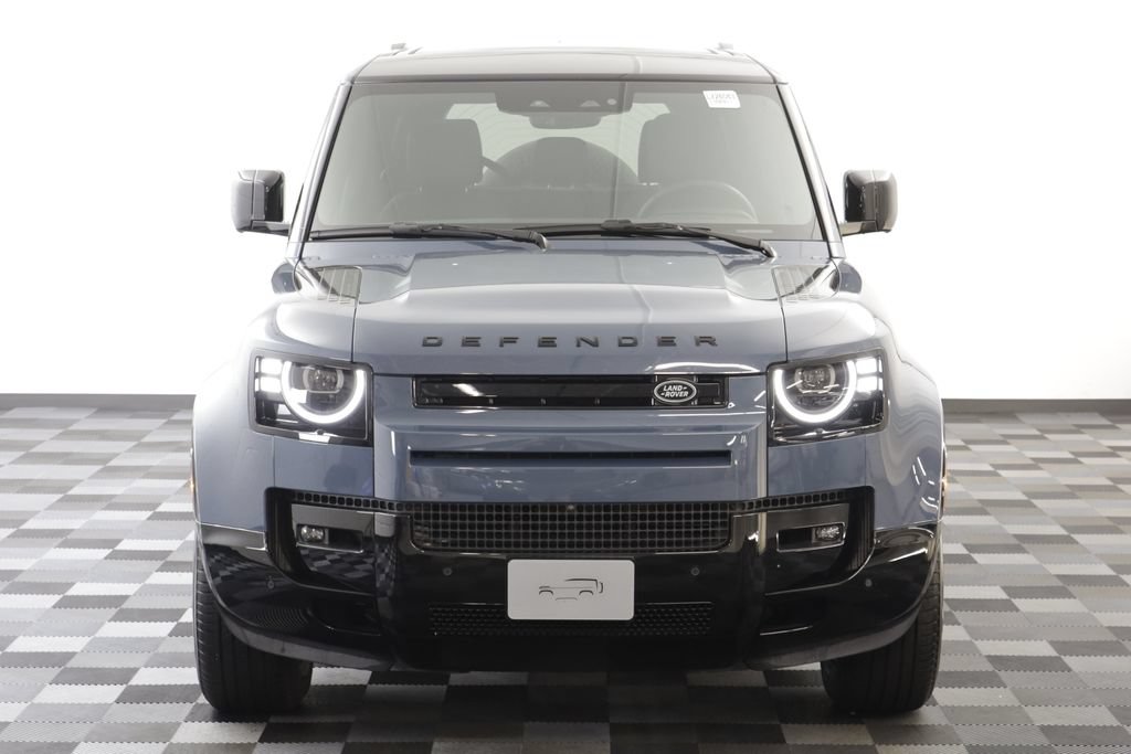 Certified 2026 Land Rover Defender 110 X-Dynamic SE AWD/4WD image 23