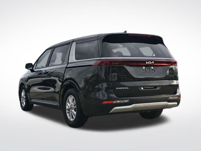 Certified 2024 Kia Carnival LX image 10