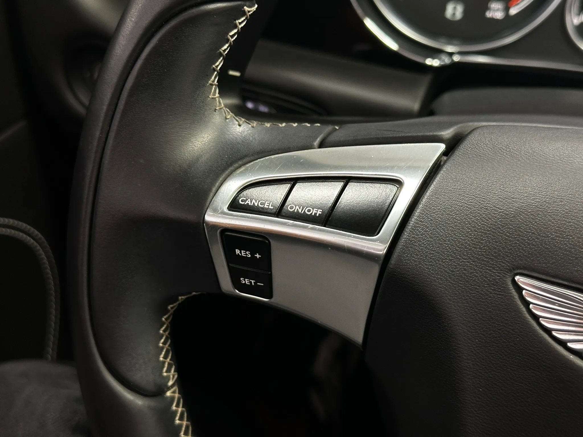 Used 2017 Bentley Continental GT image 24