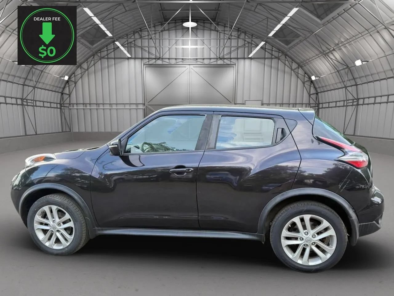 Used 2015 Nissan Juke S FWD image 7