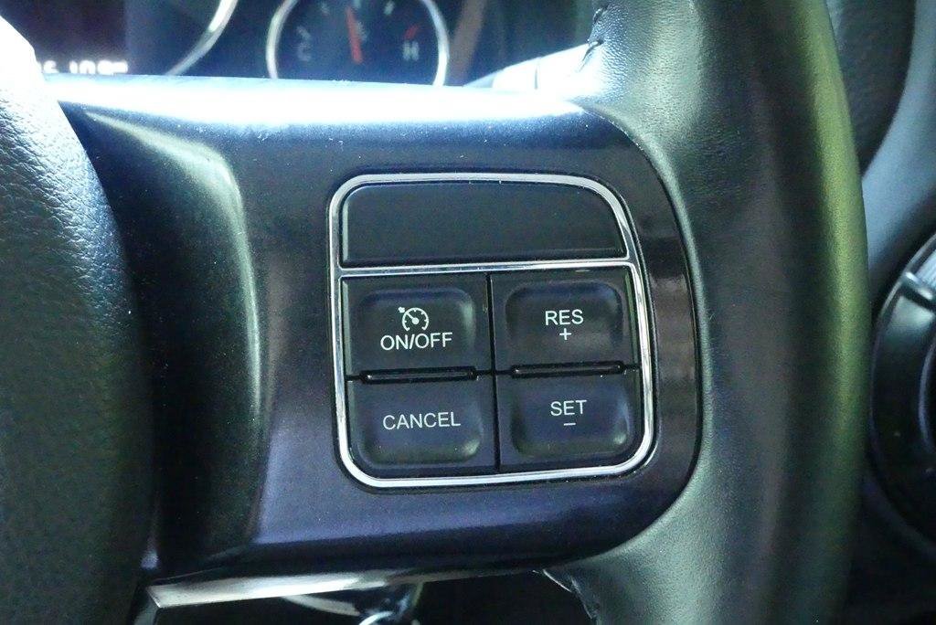 Used 2018 Jeep Wrangler Unlimited Rubicon AWD/4WD image 14
