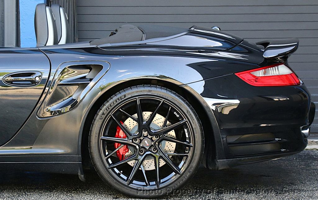 Used 2009 Porsche 911 Turbo image 18