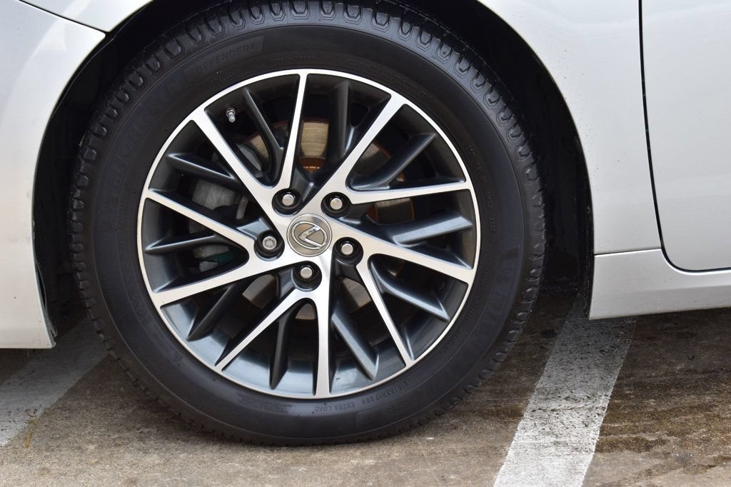 Used 2017 Lexus ES 350 w/ Premium Package FWD image 11
