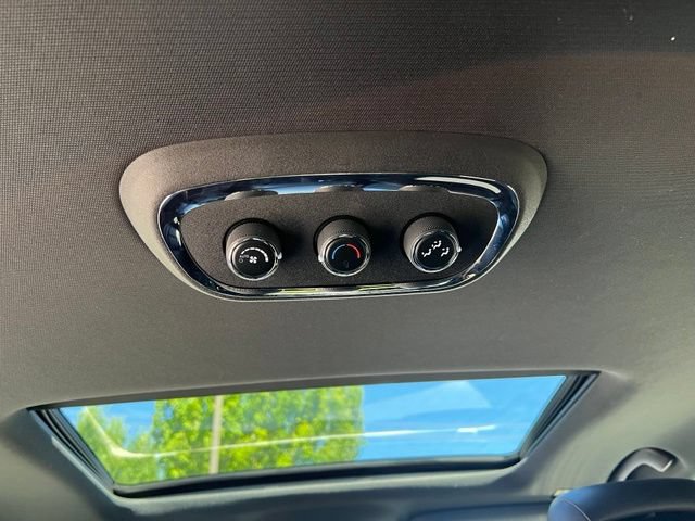 Used 2019 Dodge Durango R/T w/ Technology Group AWD/4WD image 15