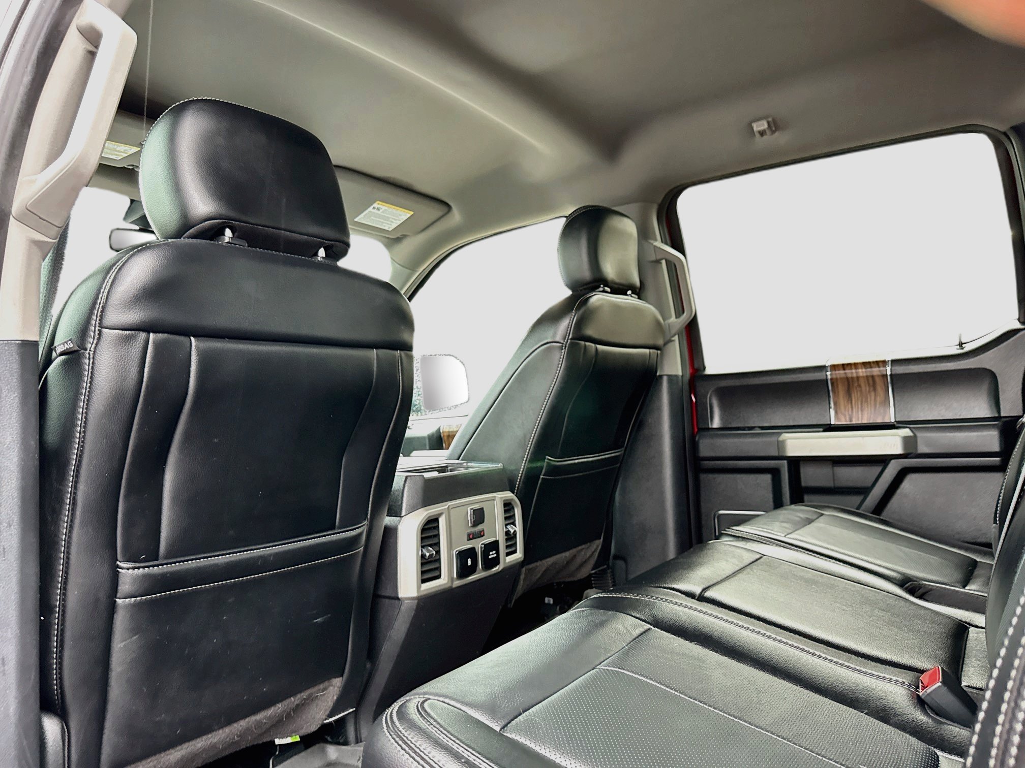 Used 2019 Ford F150 Lariat w/ Equipment Group 502A Luxury AWD/4WD image 22