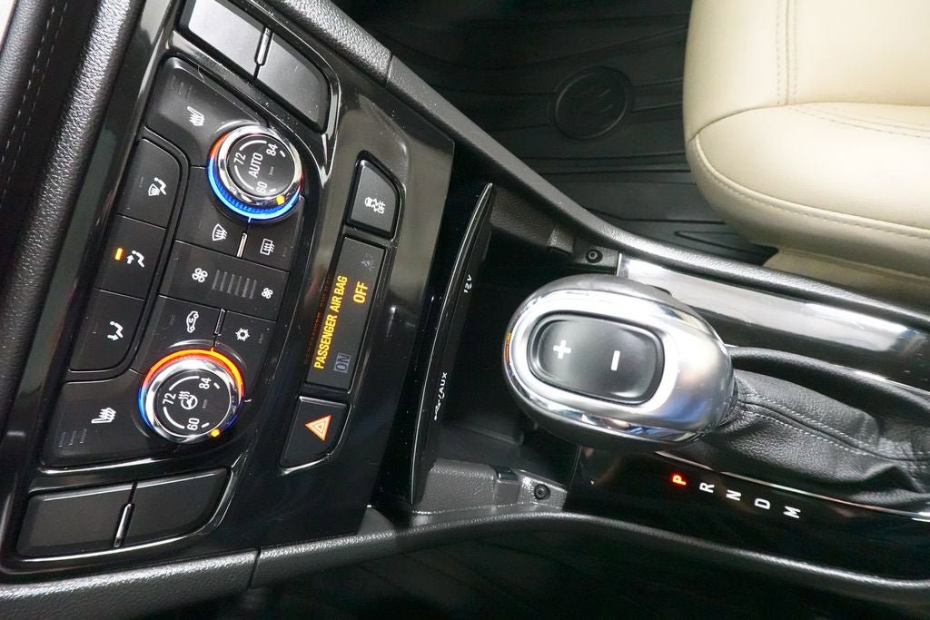 Used 2019 Buick Encore Essence w/ Experience Buick Package FWD image 14