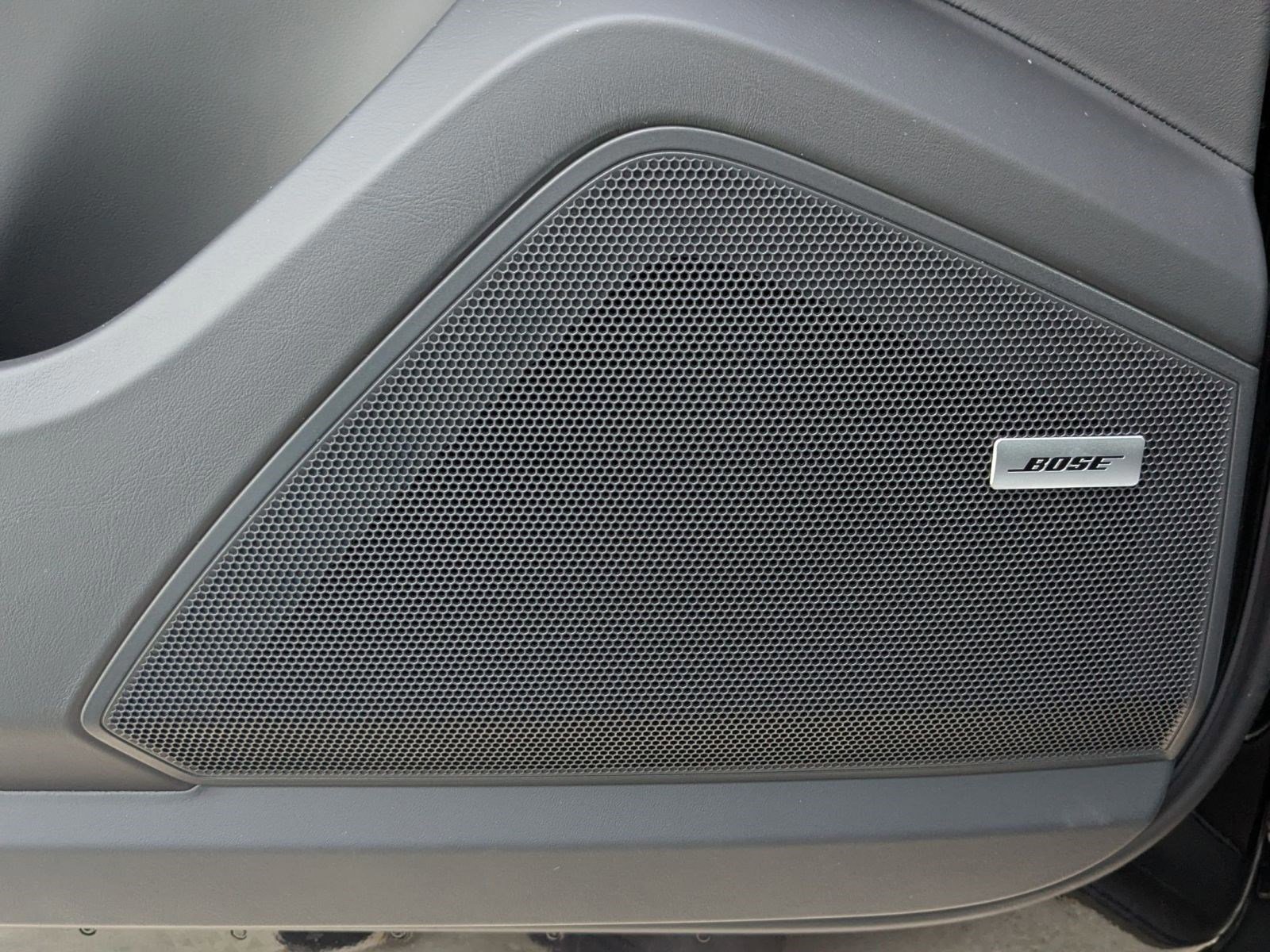 New 2026 Porsche Cayenne image 14