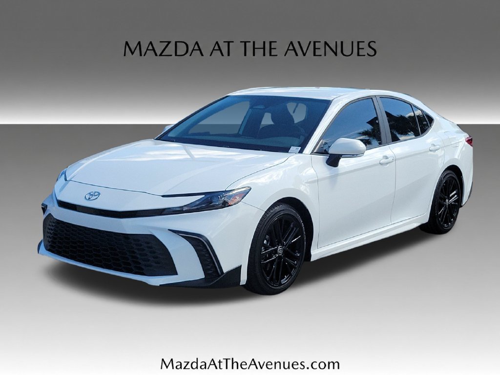 Used 2025 Toyota Camry SE w/ Convenience Package