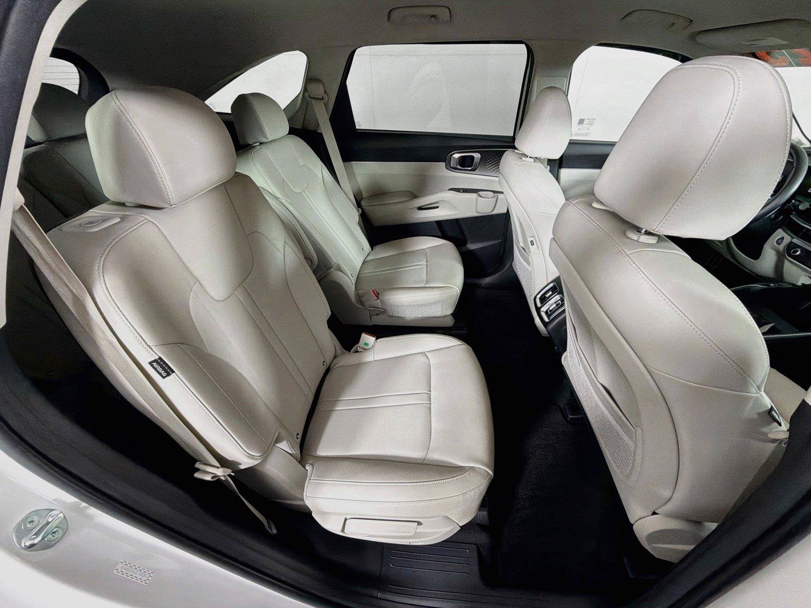 Used 2025 Kia Sorento EX AWD/4WD image 30