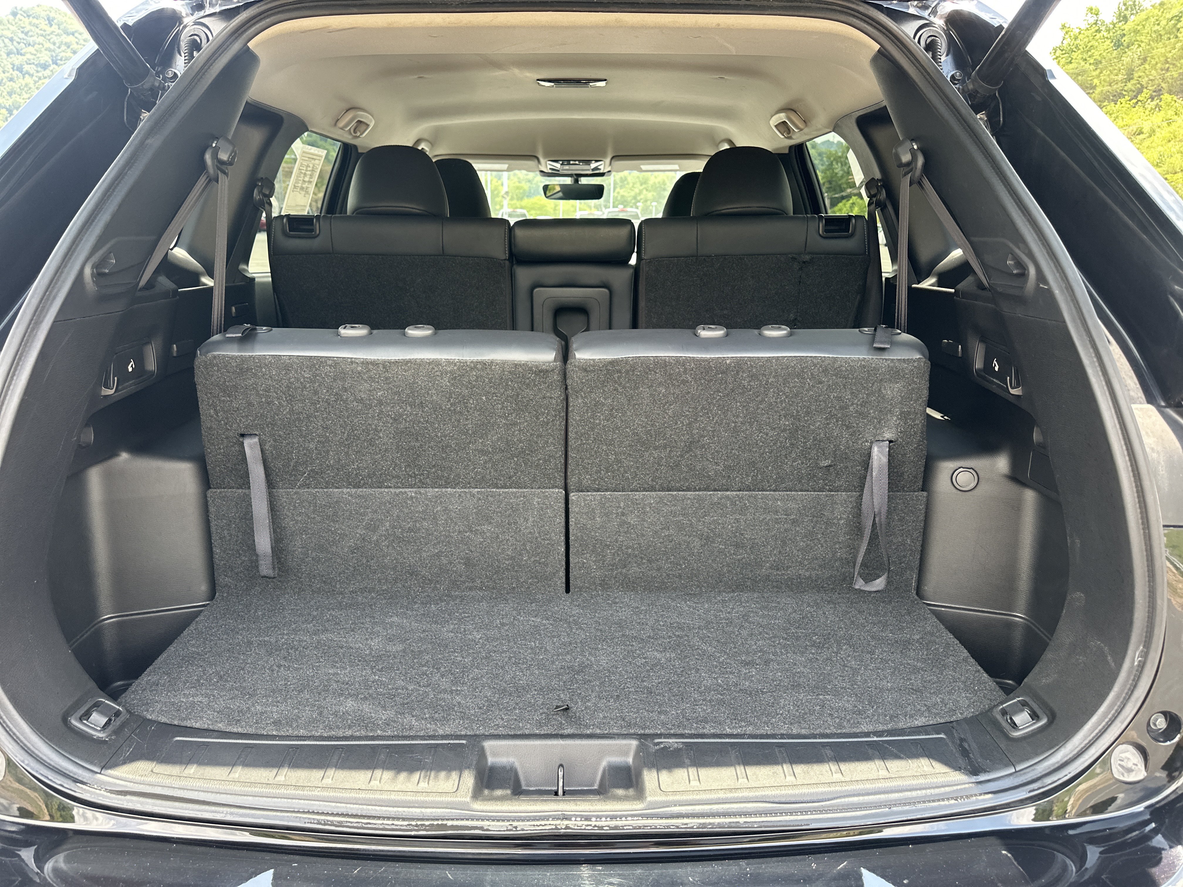 Used 2025 Mitsubishi Outlander SE AWD/4WD image 7