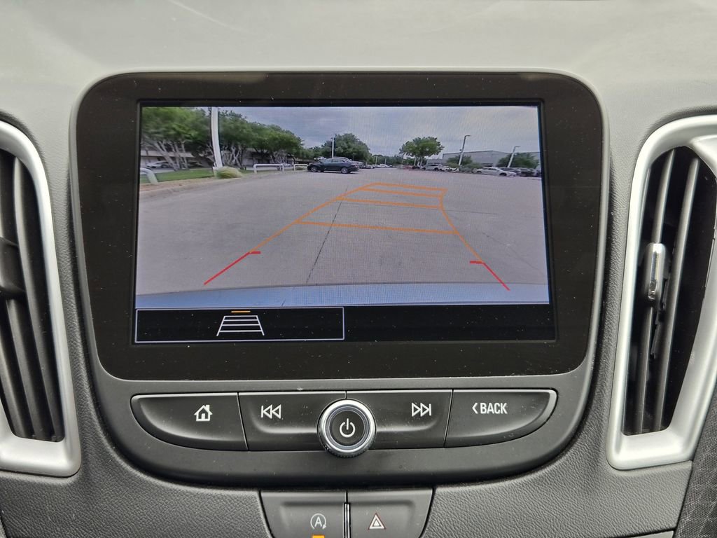 Used 2024 Chevrolet Malibu LT FWD image 12