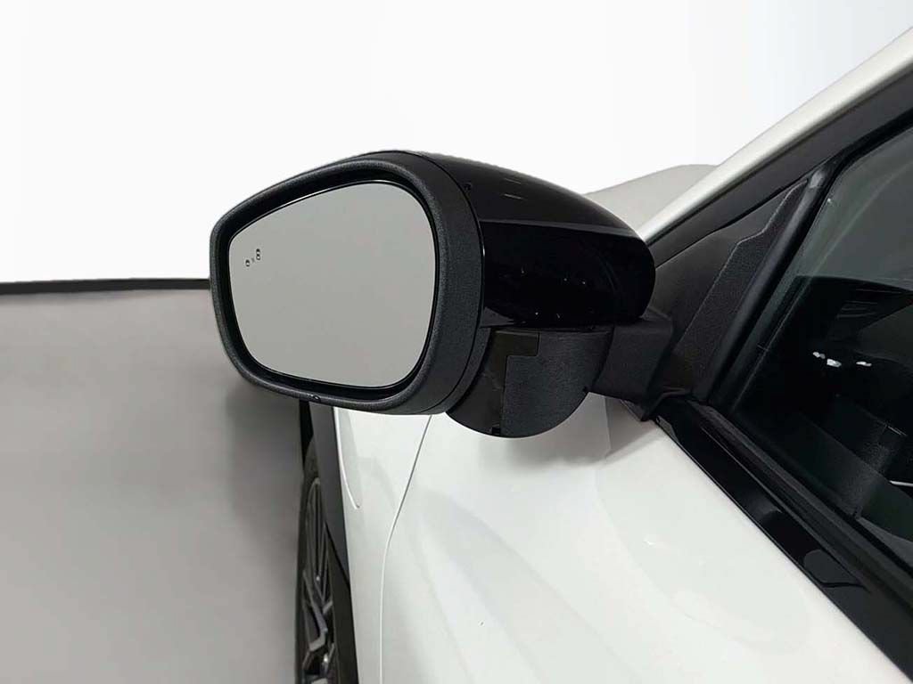 Used 2024 Ford Mustang Mach-E Premium AWD/4WD image 30