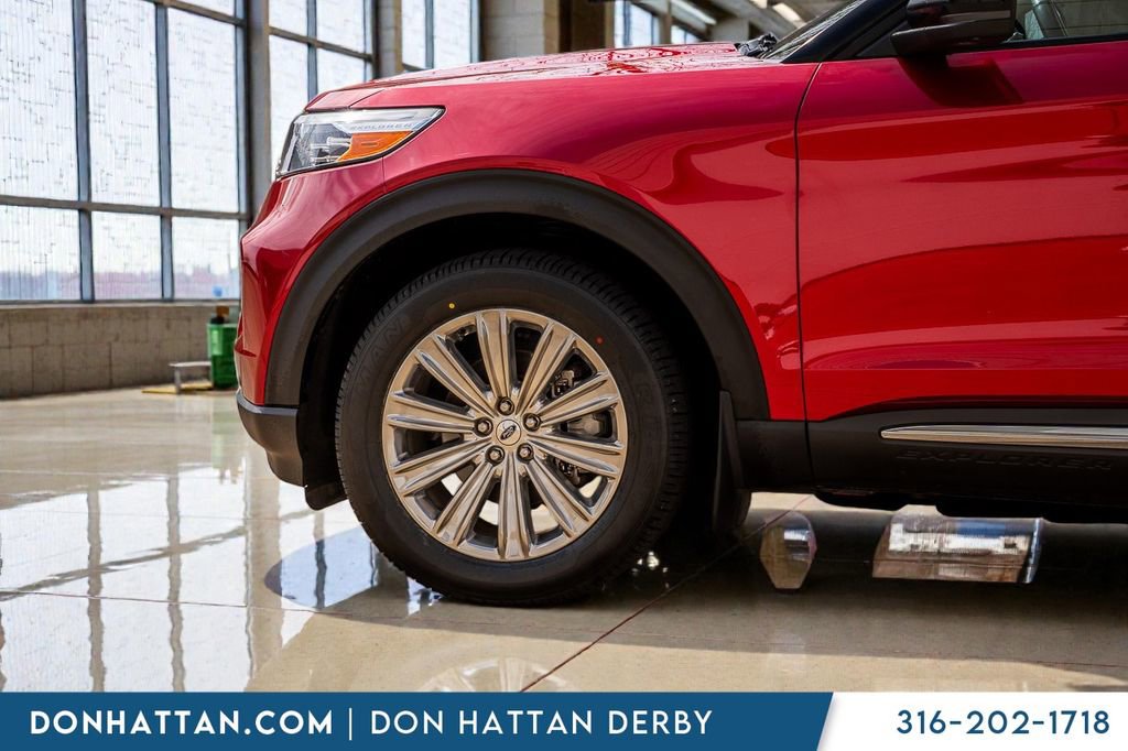 Used 2020 Ford Explorer Limited w/ Class III Trailer Tow Package image 35