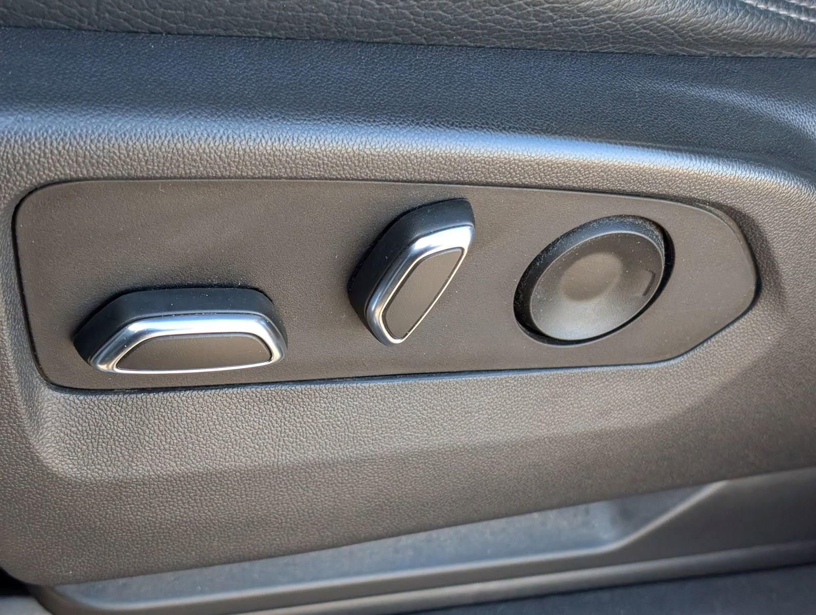 Used 2022 GMC Sierra 1500 Denali image 22