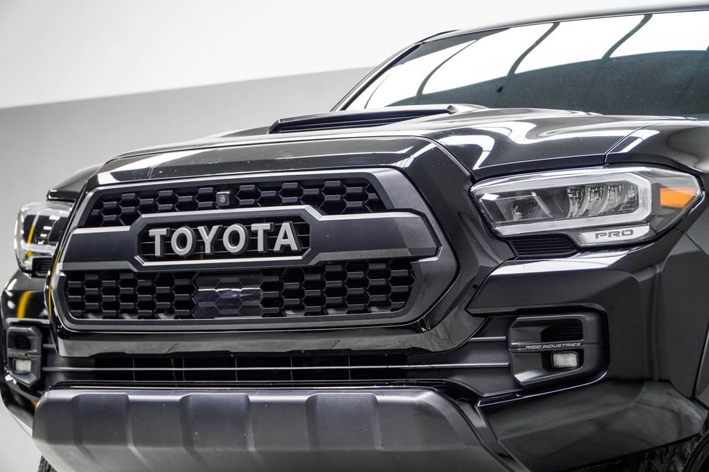Used 2023 Toyota Tacoma TRD Pro AWD/4WD image 2