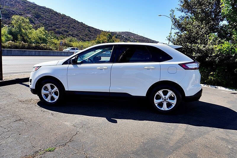 Used 2018 Ford Edge SE image 8