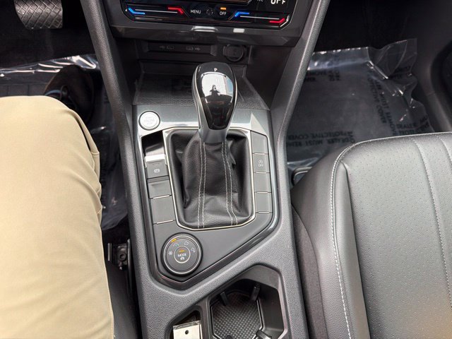 Certified 2022 Volkswagen Tiguan SE AWD/4WD image 16