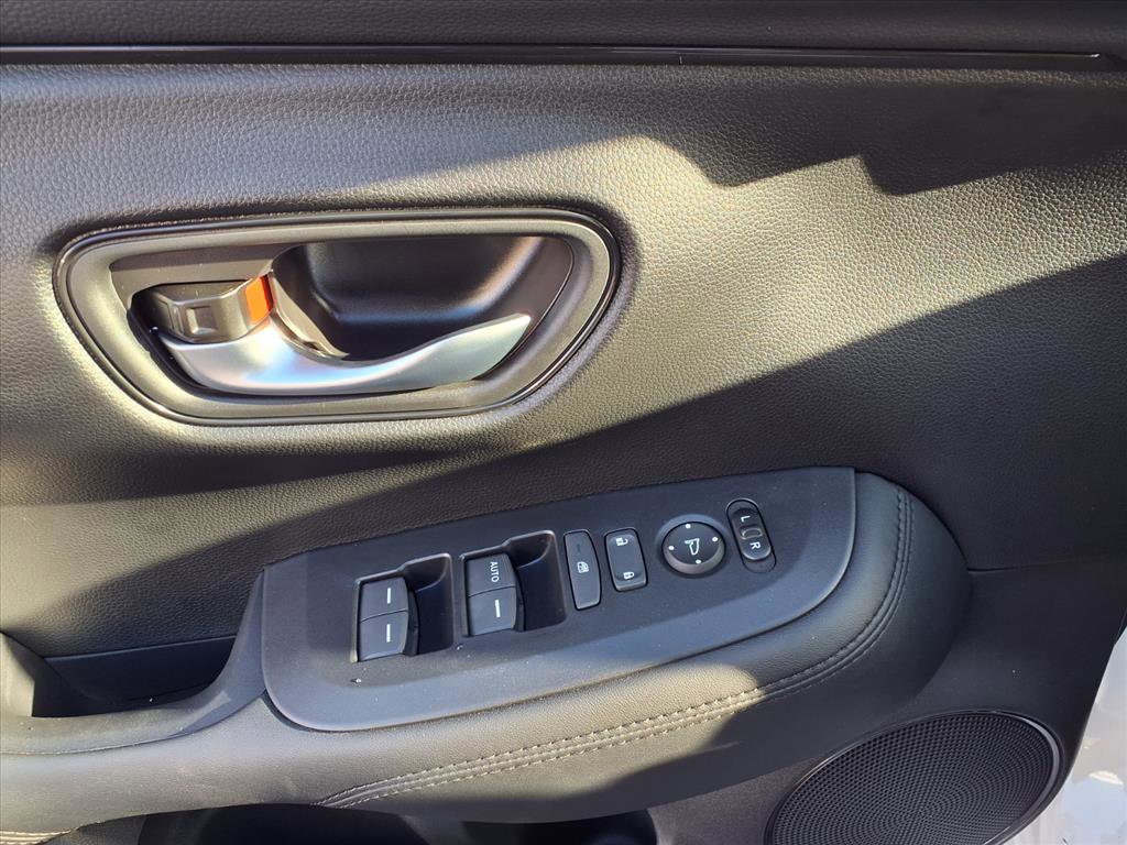 New 2026 Honda HR-V LX image 12