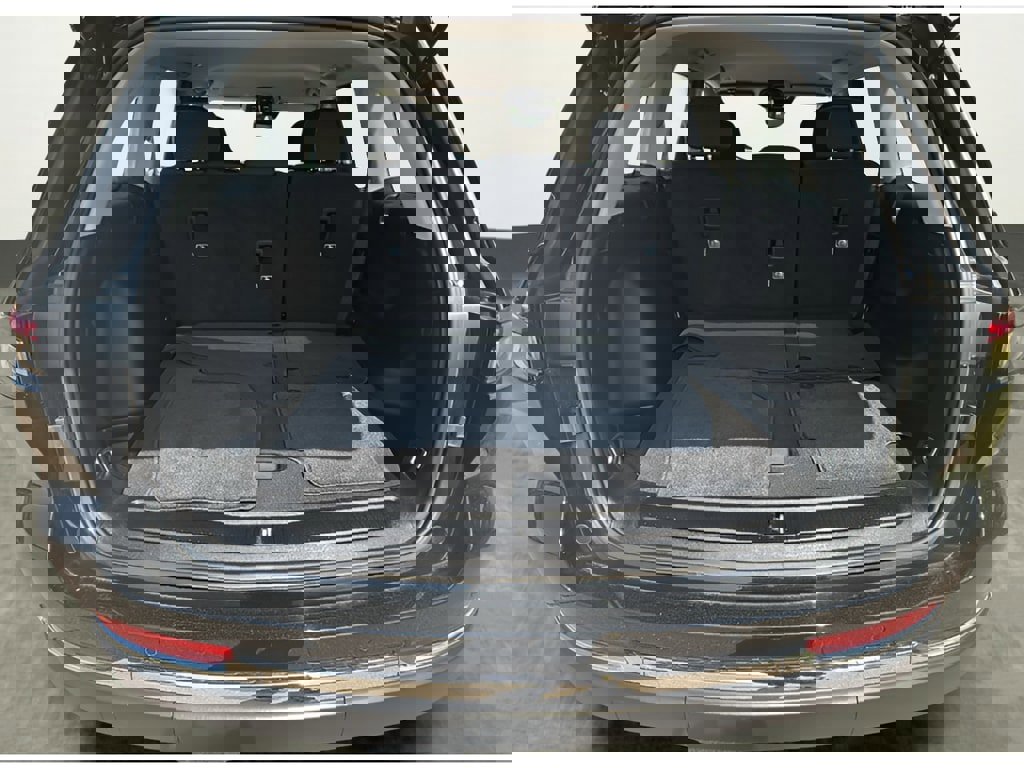 Used 2023 Jeep Grand Cherokee Laredo image 19