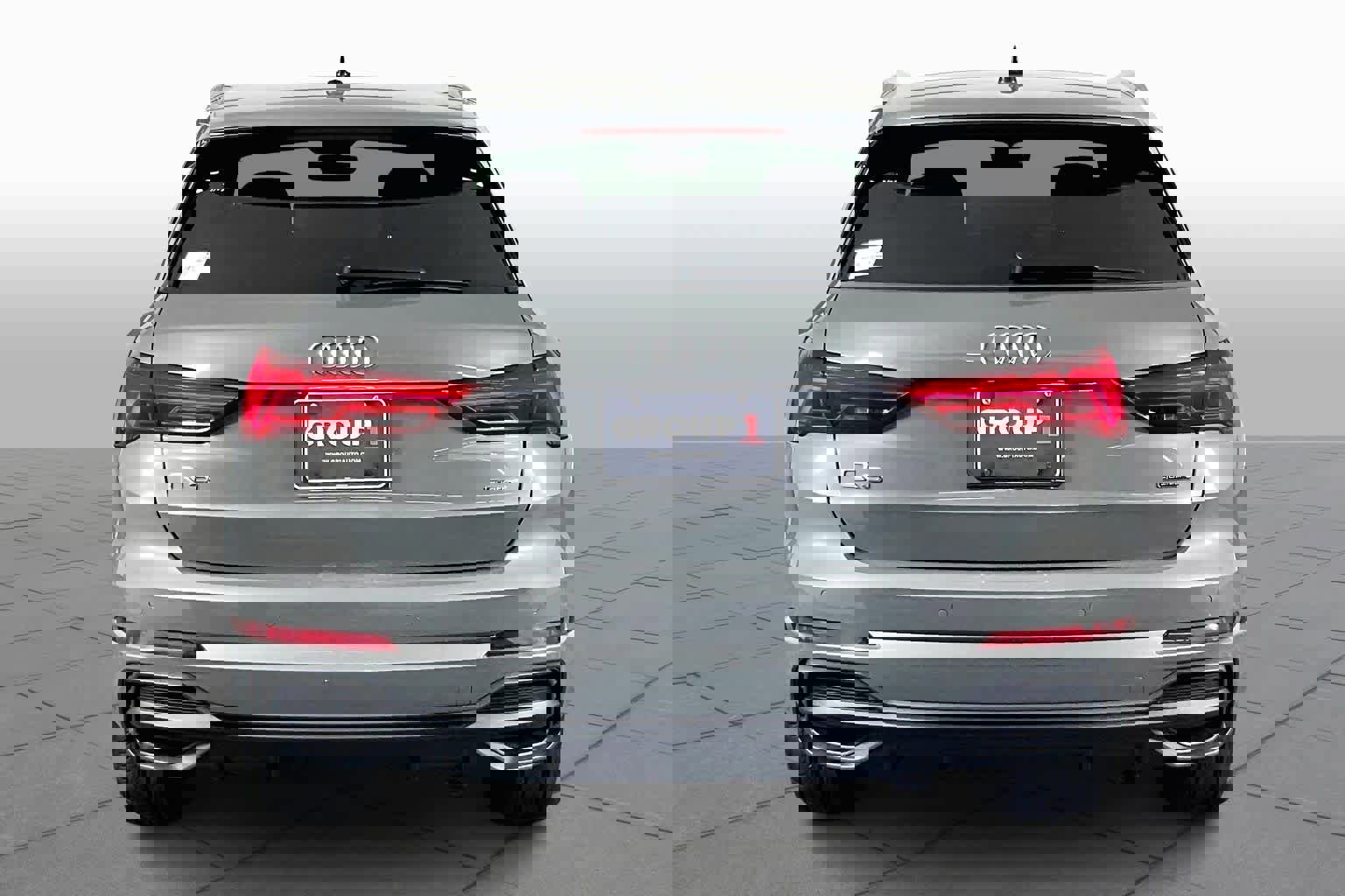 Used 2025 Audi Q3 2.0T Premium image 5