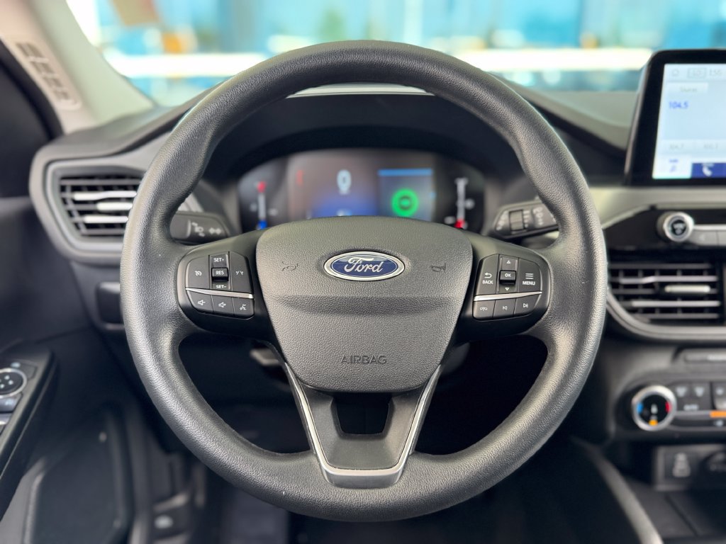 Used 2025 Ford Escape Active FWD image 15