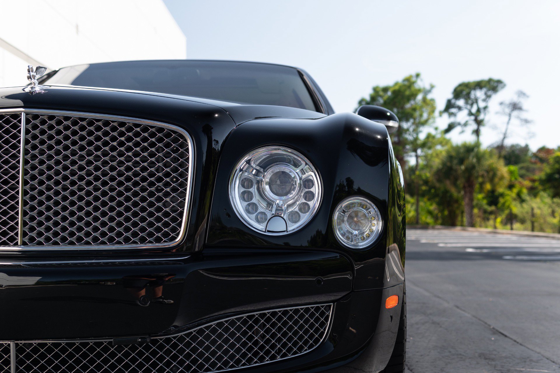 Used 2014 Bentley Mulsanne RWD image 21