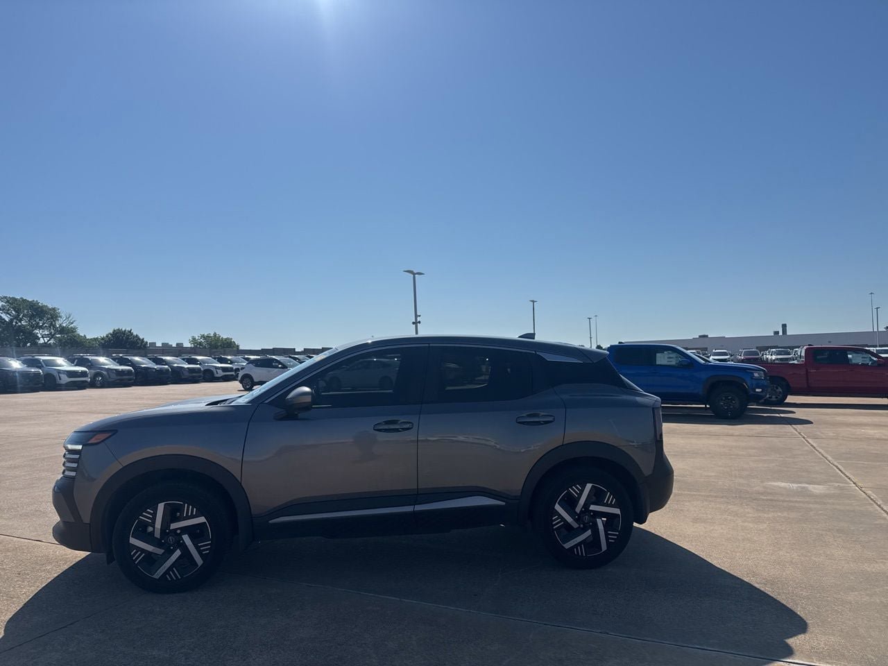 Certified 2025 Nissan Kicks SV w/ Charging Package FWD image 13