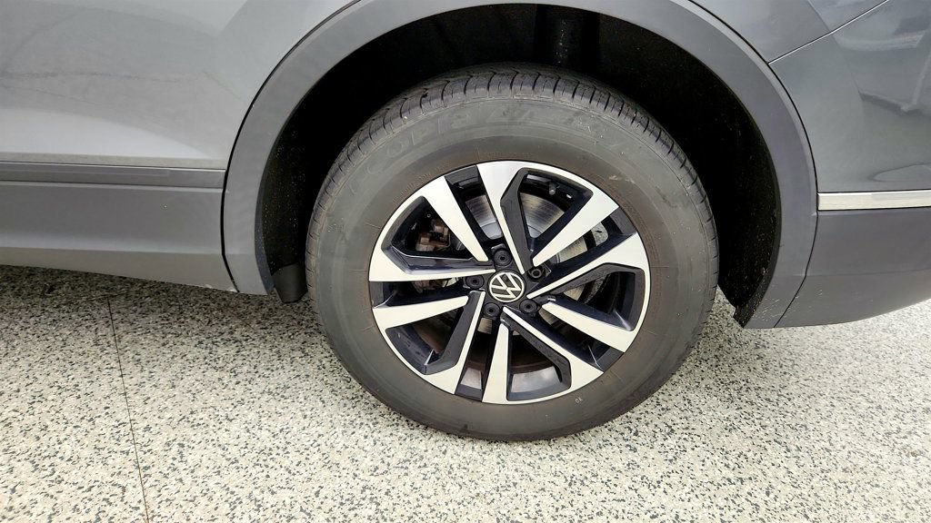 Used 2022 Volkswagen Tiguan S AWD/4WD image 9