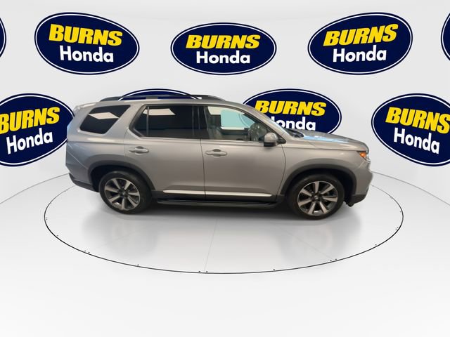 Certified 2023 Honda Pilot Touring image 5