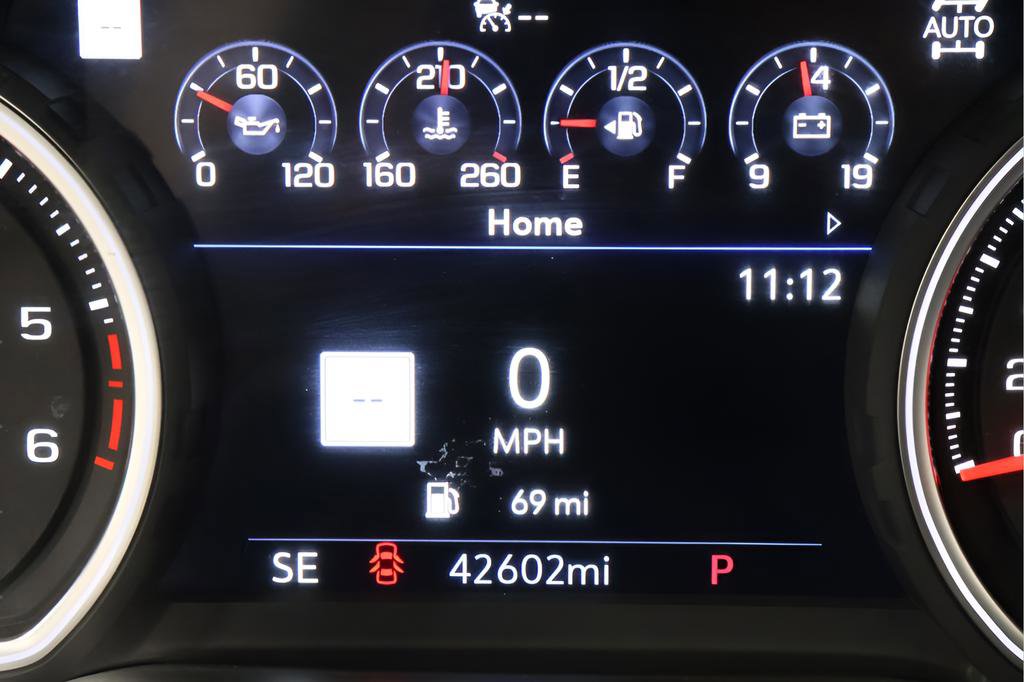 Used 2021 Chevrolet Silverado 1500 High Country w/ Technology Package image 17