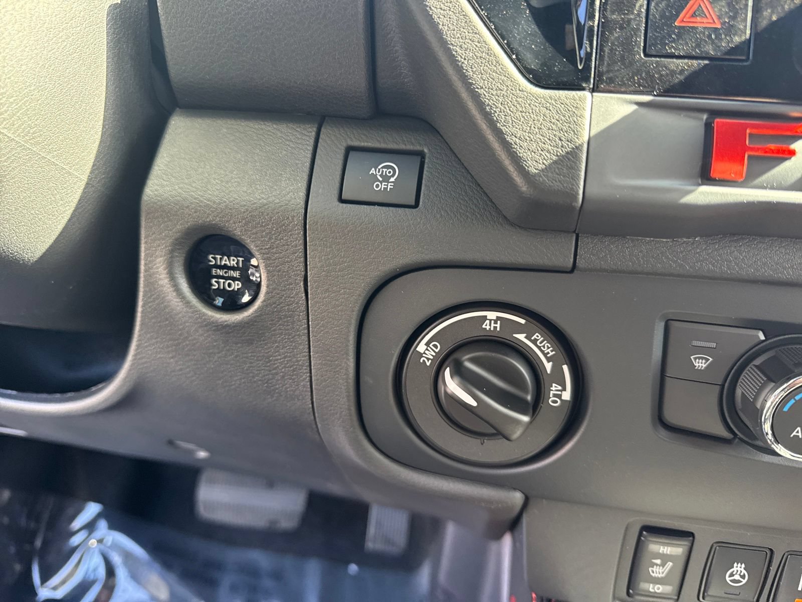 New 2026 Nissan Frontier PRO-4X w/ Tow Package AWD/4WD image 21